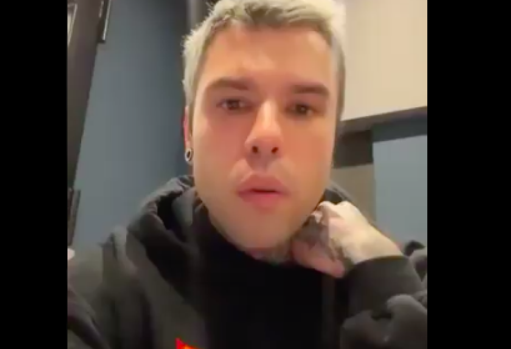 Fedez risponde alle polemiche sulle donazioni in Lamborghini
