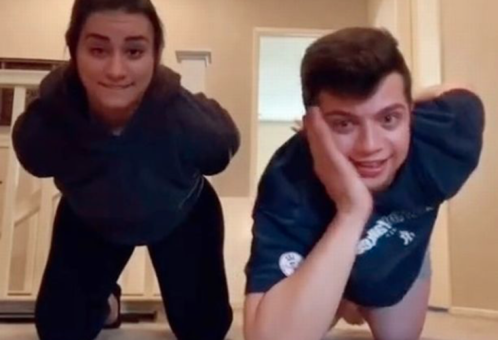 Le donne lo sanno fare, gli uomini cadono!