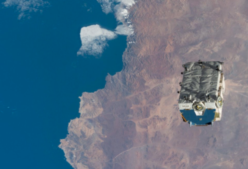 ISS scarica 2,9 tonnellate di rifiuti nello spazio