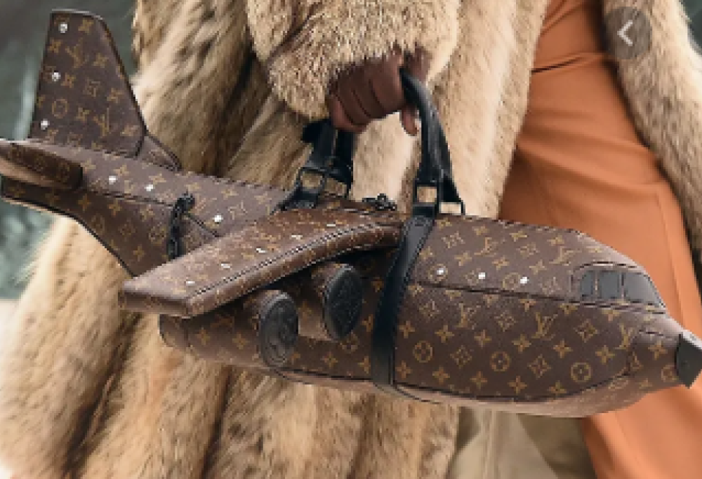 L’ultima borsa di Vuitton costa più di un aereo