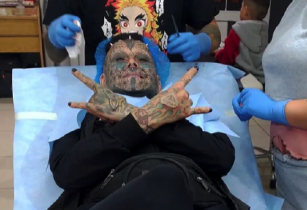 400 euro per sembrare il diavolo