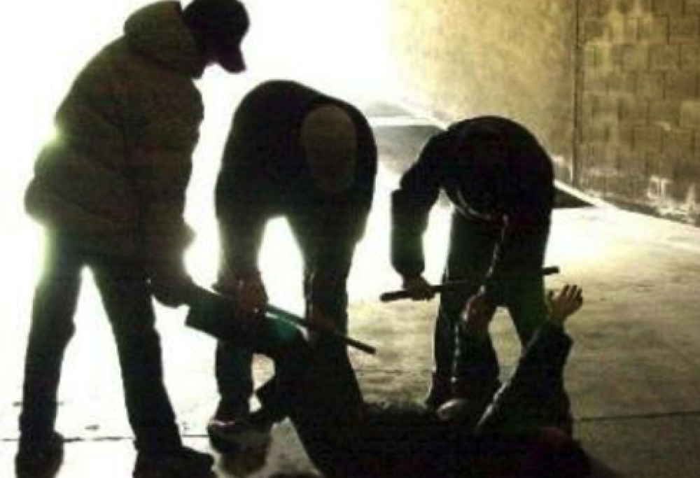 Via il reddito se il figlio è nella baby gang