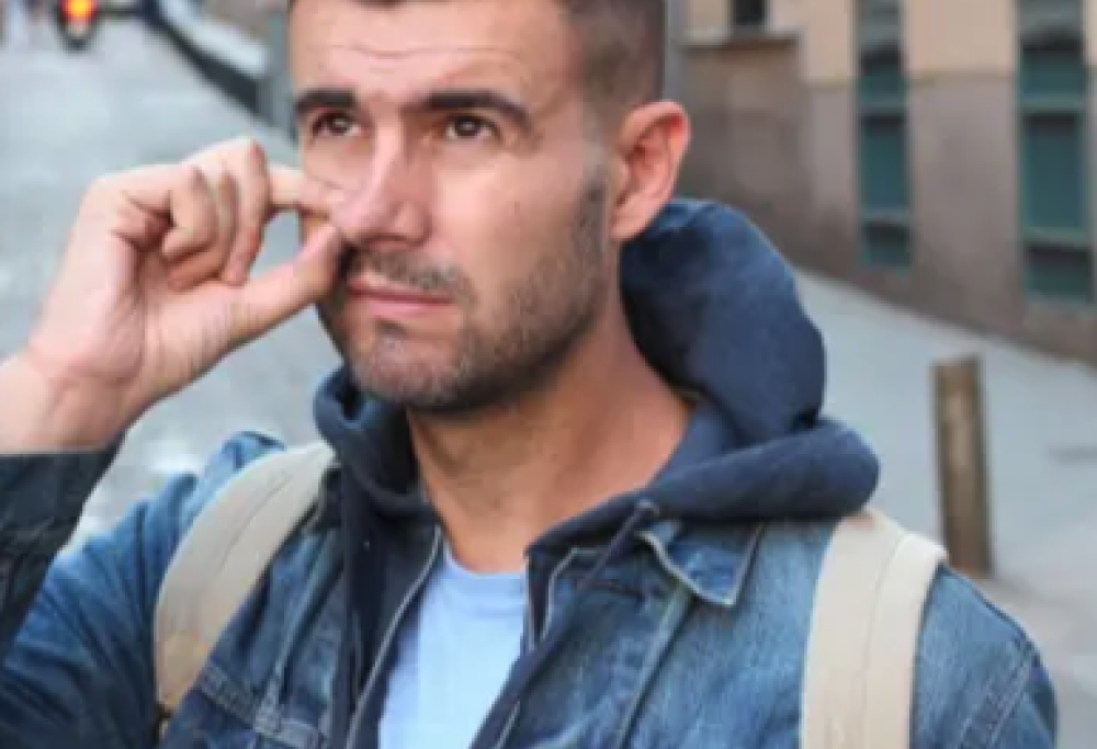 Scaccolarsi può essere molto pericoloso