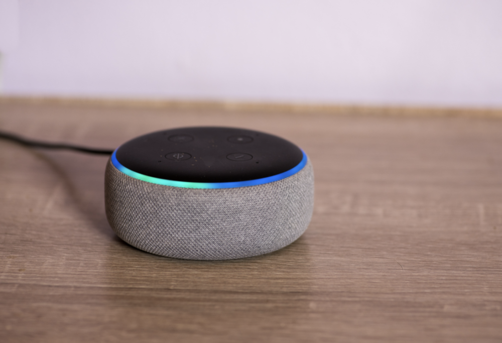 Uccide la moglie, Alexa lo fa arrestare