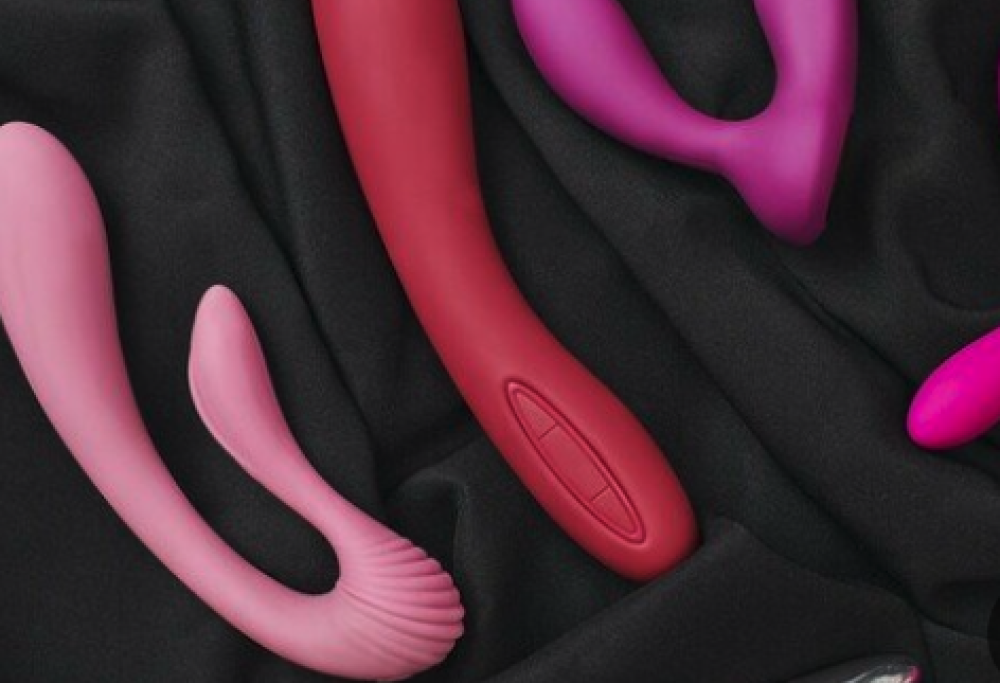 Ruba carta di credito e la usa in sexy shop