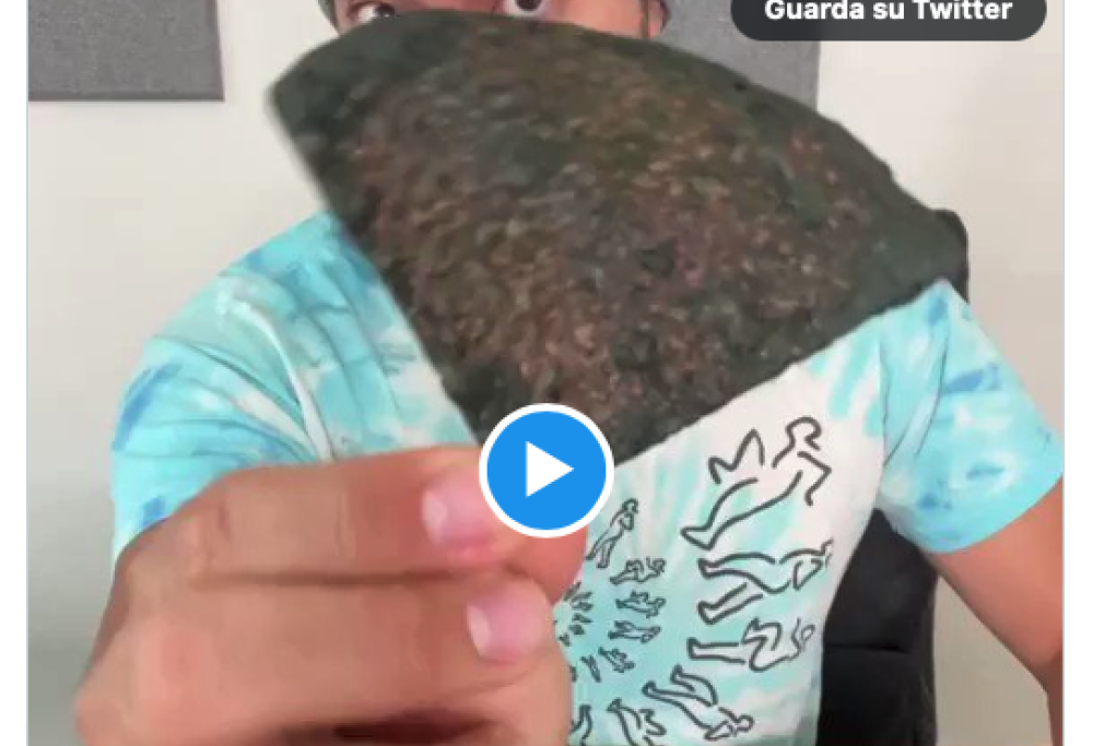 Muore mangiando la patatina più piccante del mondo