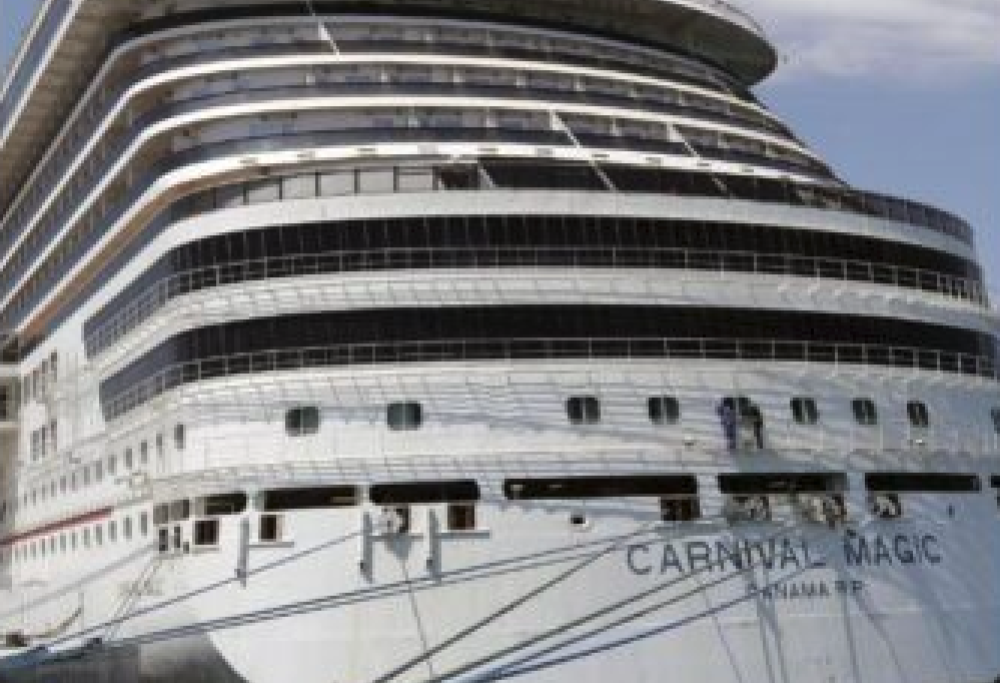 Cacciati dalla crociera per le caramelle al CBD