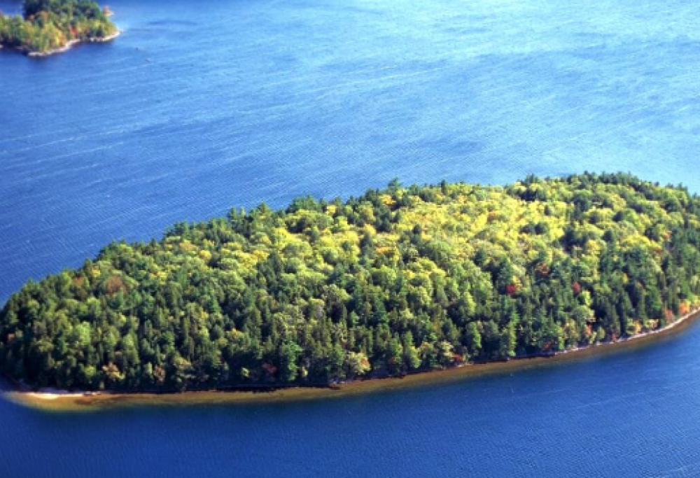 Isola in vendita, costa meno di un monolocale