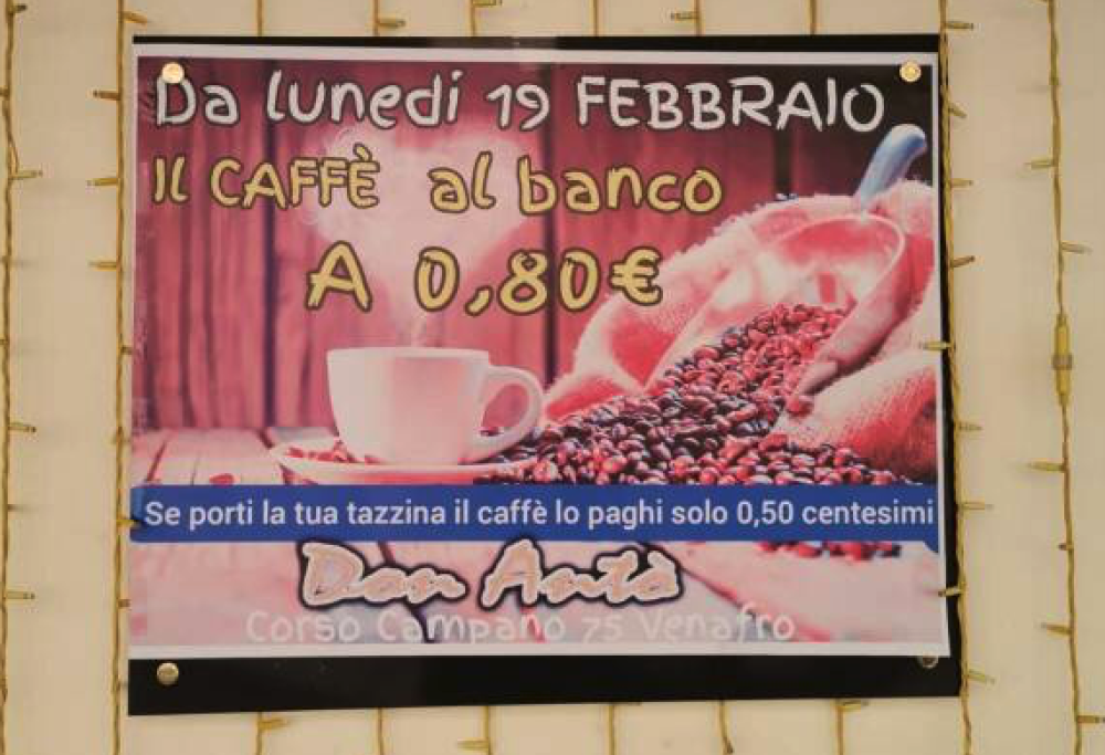 Caffè a 50 centesimi se ti porti la tazza da casa