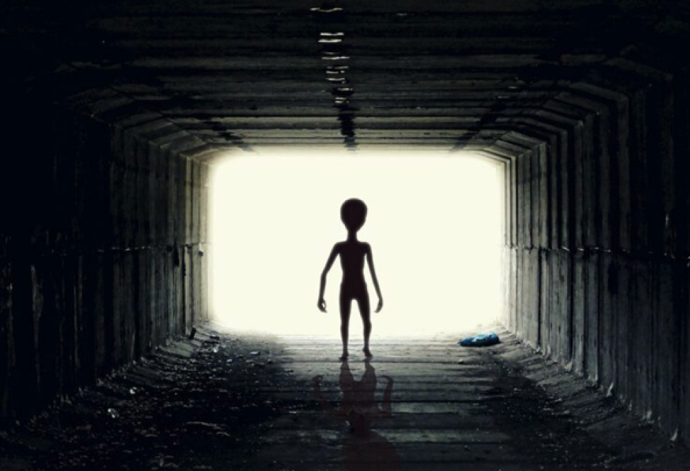 Harvard, gli alieni esistono e sono già tra noi