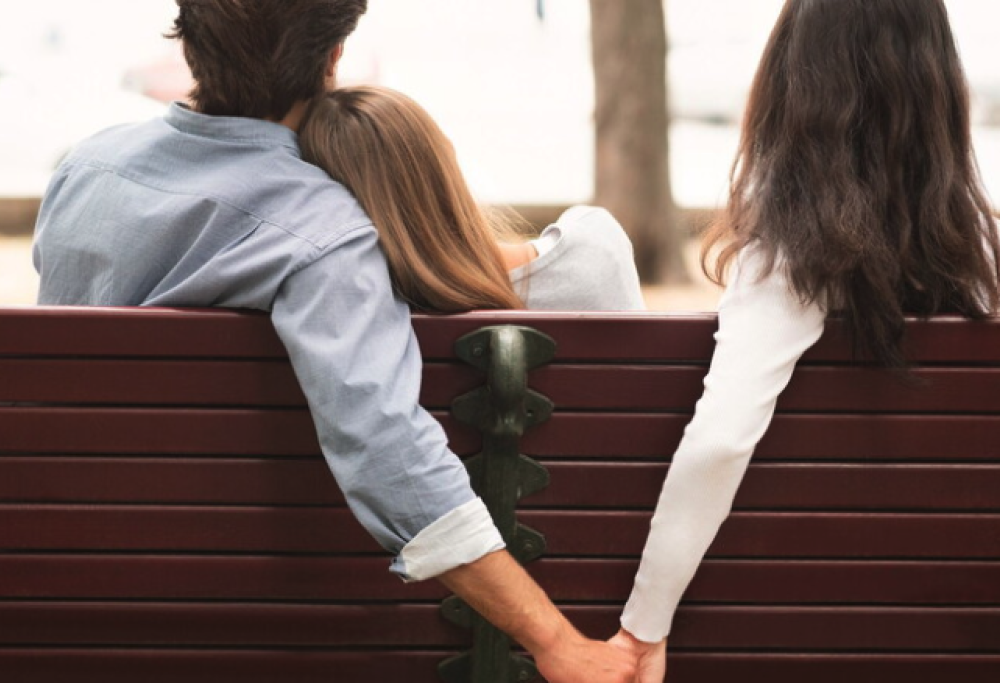 Perché le persone si tradiscono?