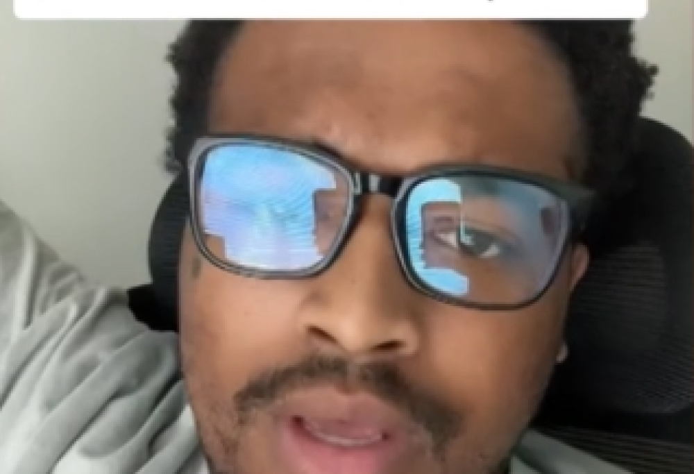 Sposi chiedono 450 dollari a invitato per rientrare delle spese