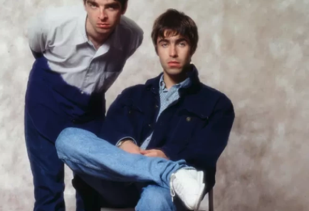 Fan degli Oasis nascondono droga per il concerto di luglio 2025