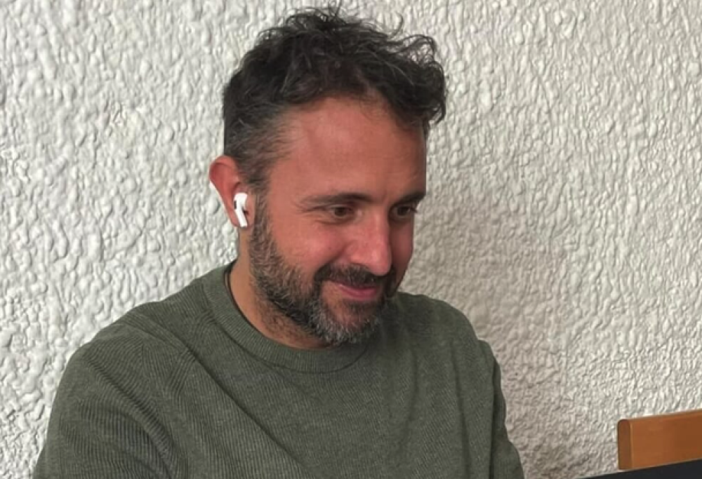 Uomo resterà 8 giorni chiuso in casa con l’intelligenza artificiale