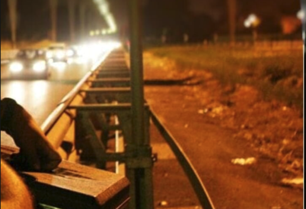 Sesso nell’area di servizio, ma finisce male