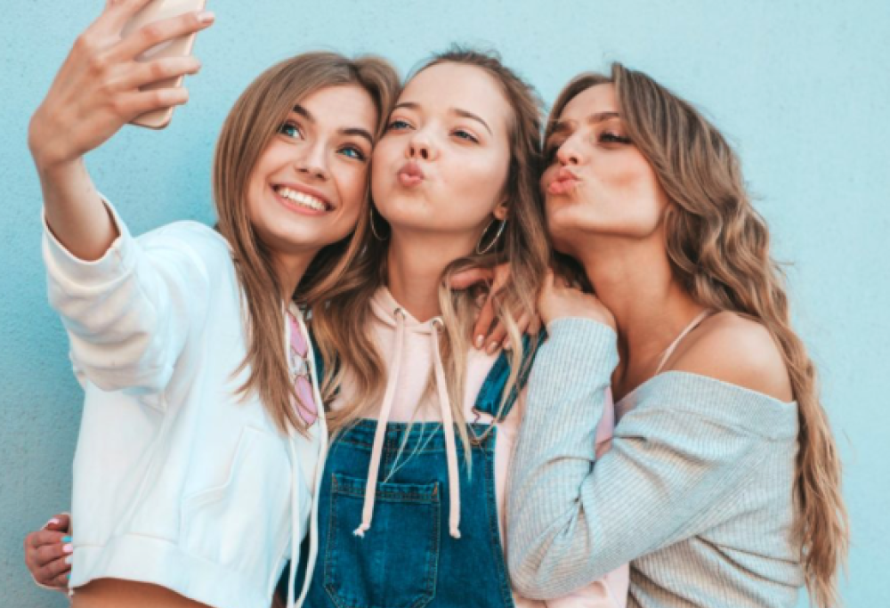 Ritocchi estetici come regalo di Natale tra le adolescenti