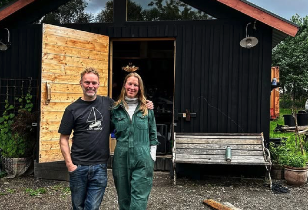 Gestivano un eco rifugio ma spariscono lasciando 158 barili di feci