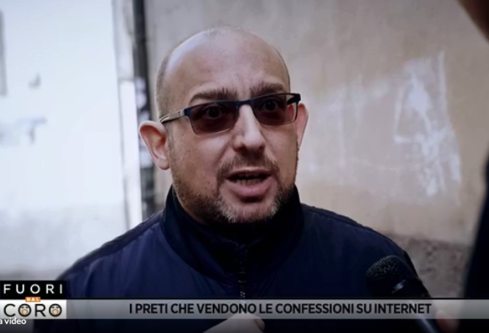 Preti vendono confessioni sul web a 100 dollari