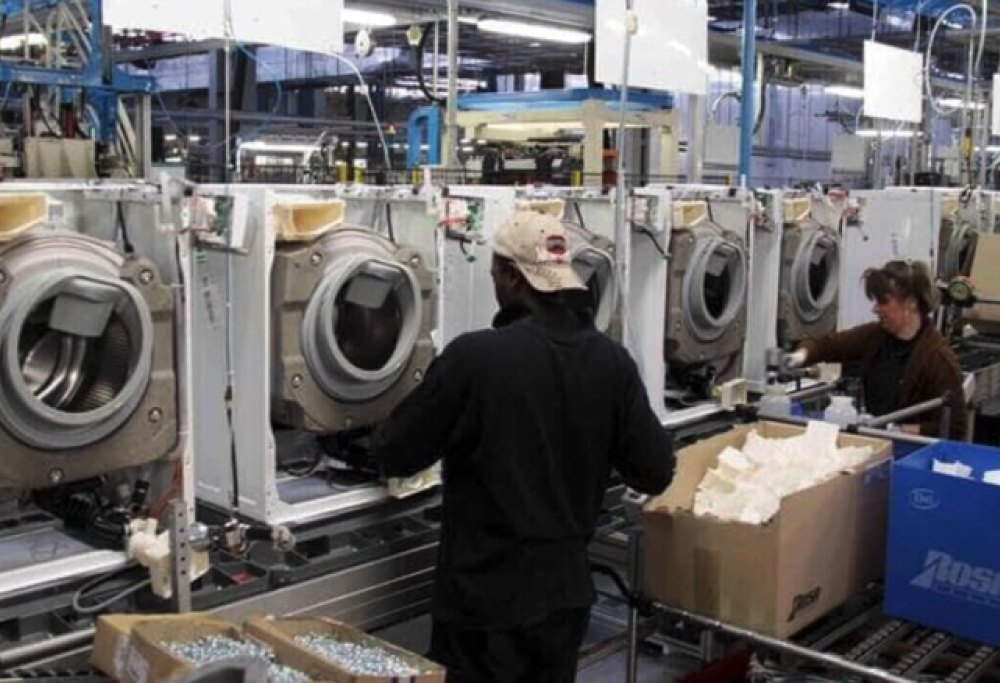 Operaia risarcita per i movimenti ripetitivi sul lavoro