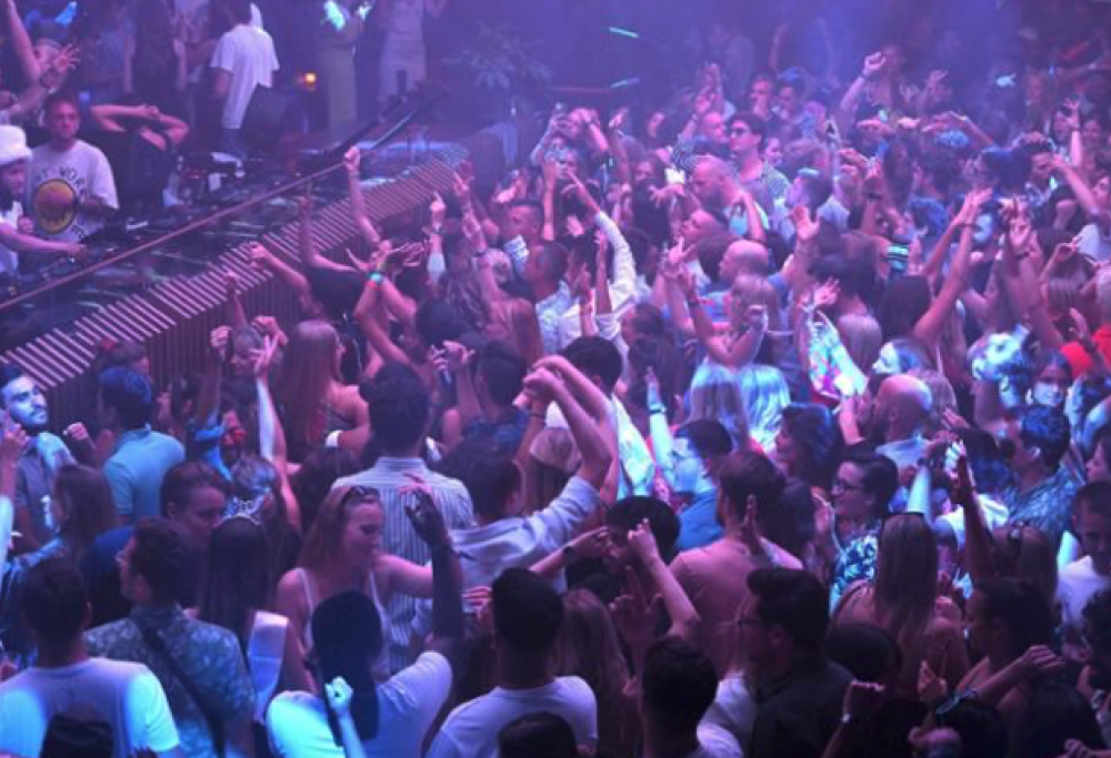 Ibiza, ospedali in tilt per droga e alcol