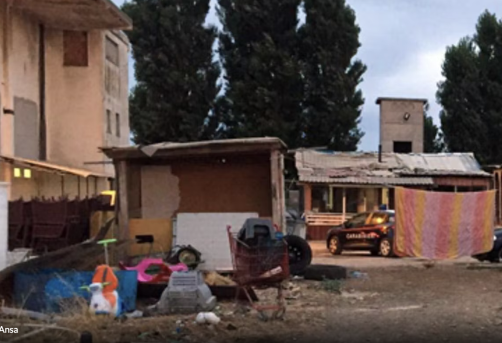 Cagliari, 8500 euro ai rom per acquistare una casa