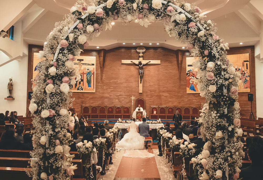 Vuole divorziare ma scopre che il matrimonio non era valido