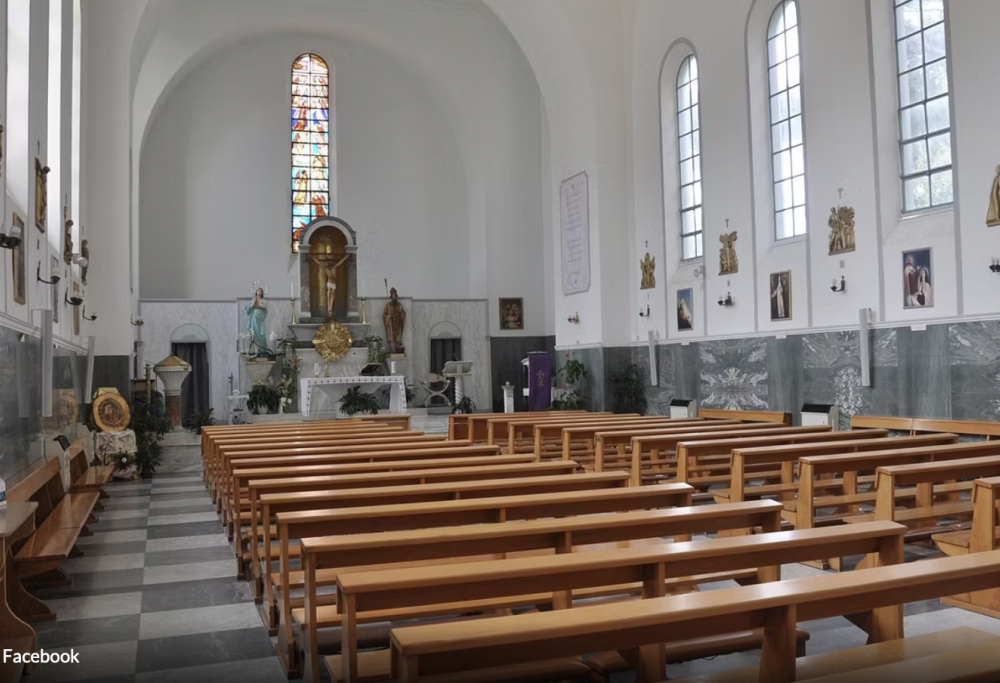 Feci umane sull’altare, comunità sotto shock