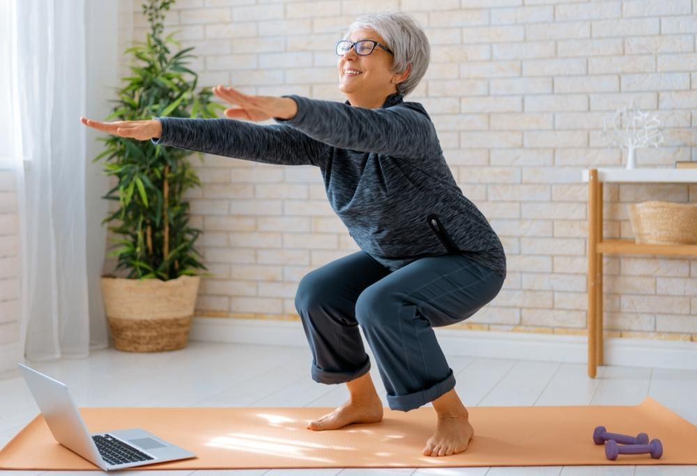 Personal trainer a 102 anni: la storia di Jean Bailey