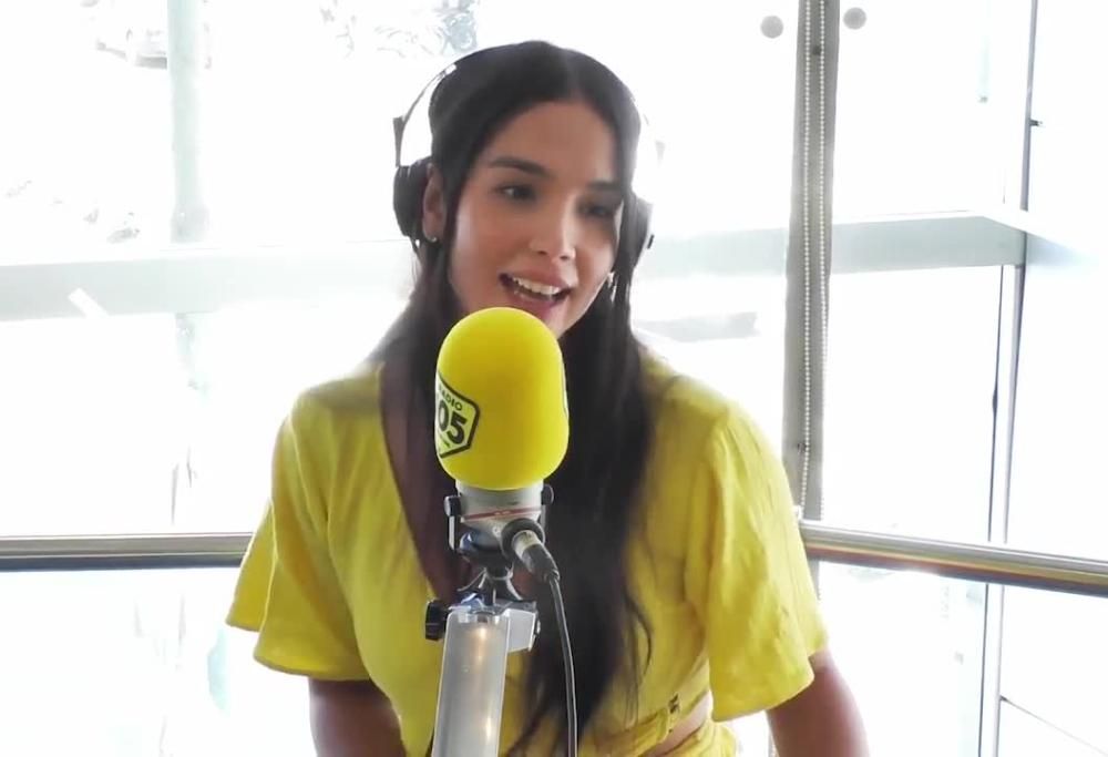 105 Take Away canta “Il Gatto E La Volpe” con Paola Di Benedetto