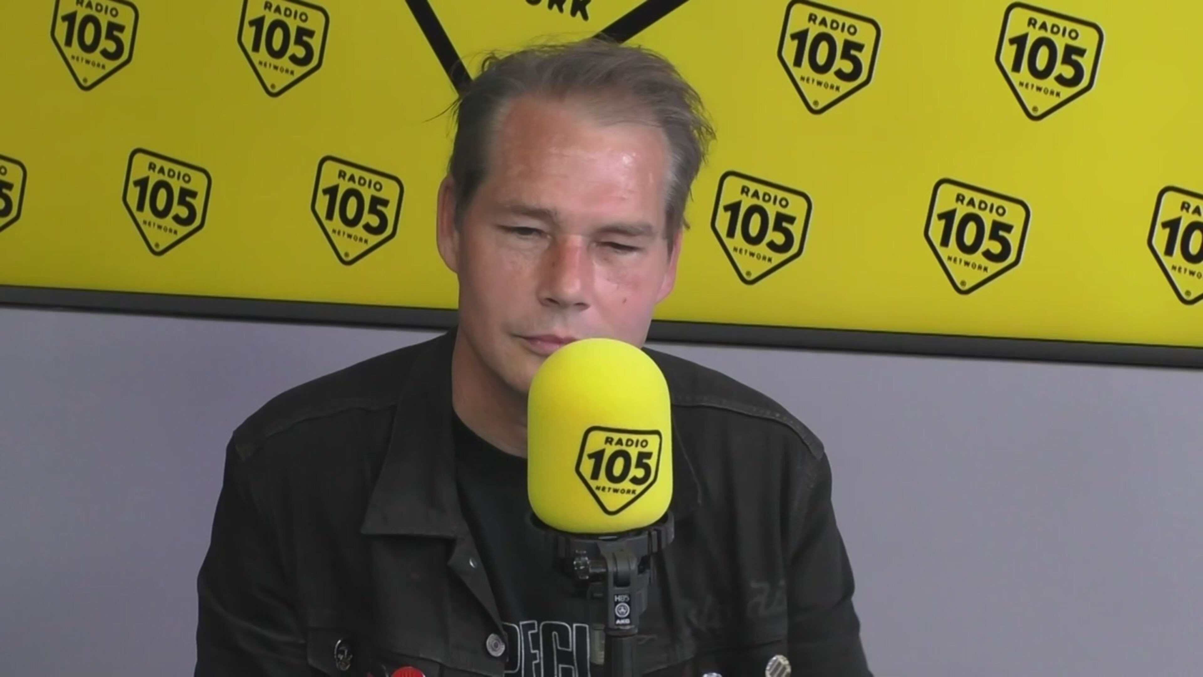 Milano, la prima mostra italiana dello street artist Obey: l’intervista a Shepard Fairey