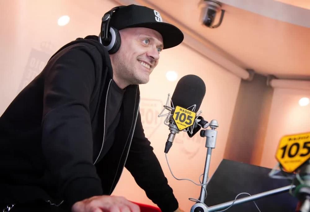 Max Pezzali a 105 Mi Casa: “‘Come Mai’? Non la volevo nell’album…”