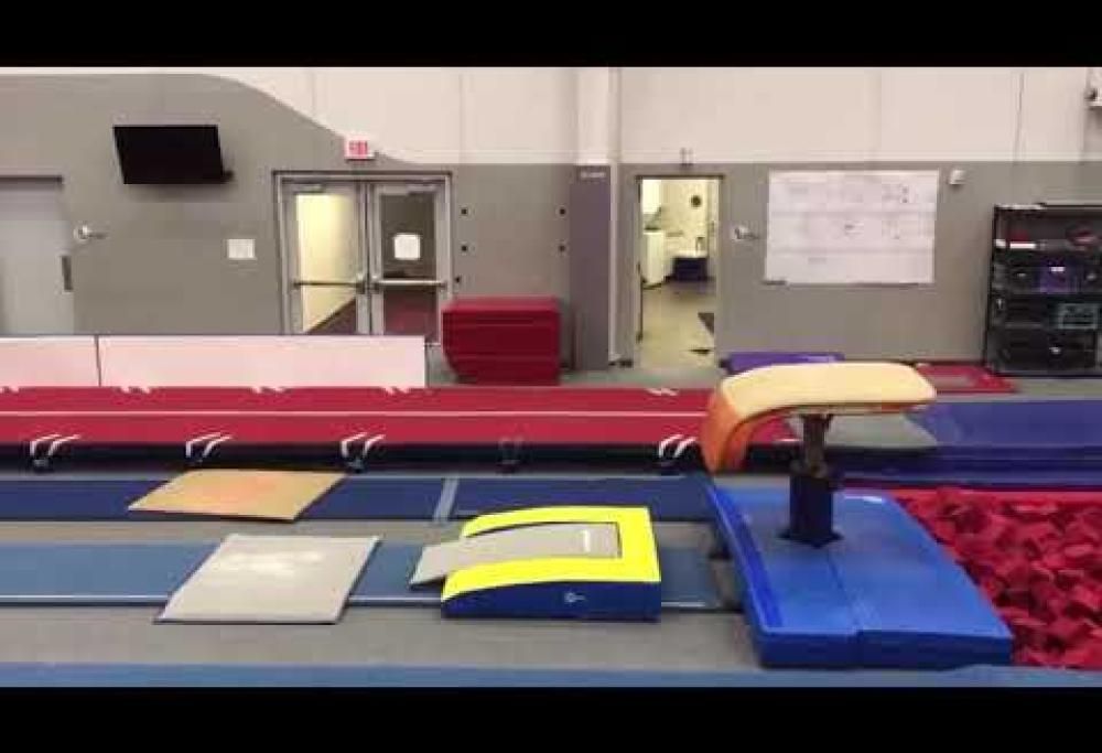 Simone Biles: il video del nuovo incredibile (e folle) salto