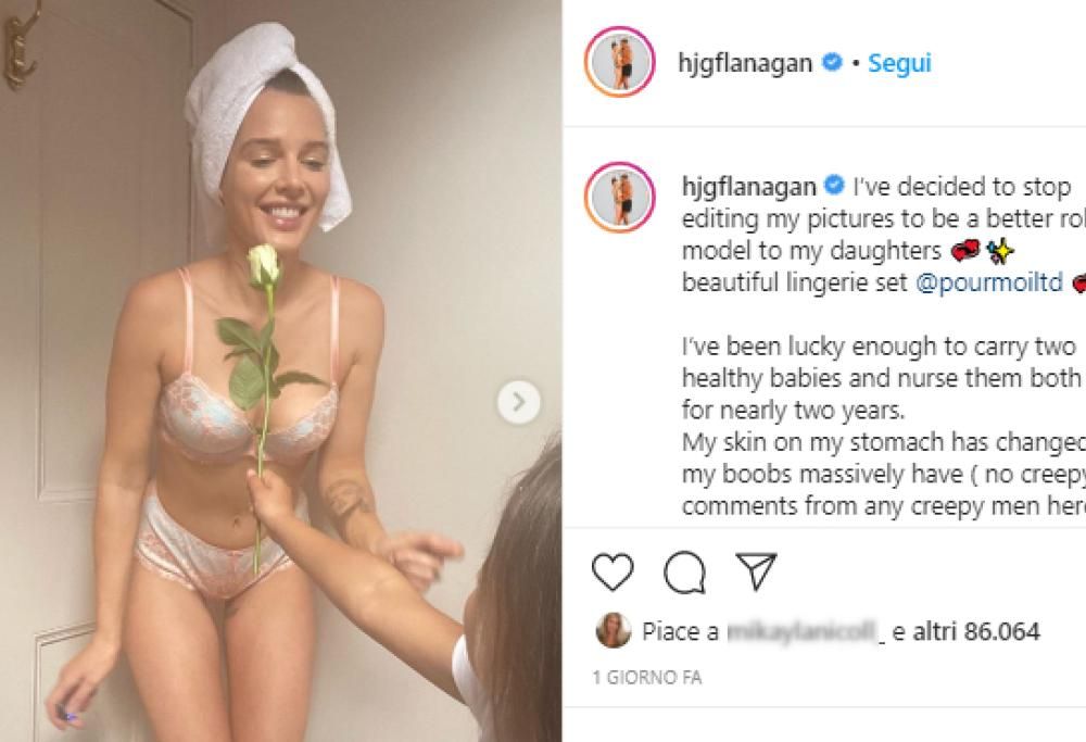 Helen Flanagan si mostra in lingerie al naturale (e con la cellulite)