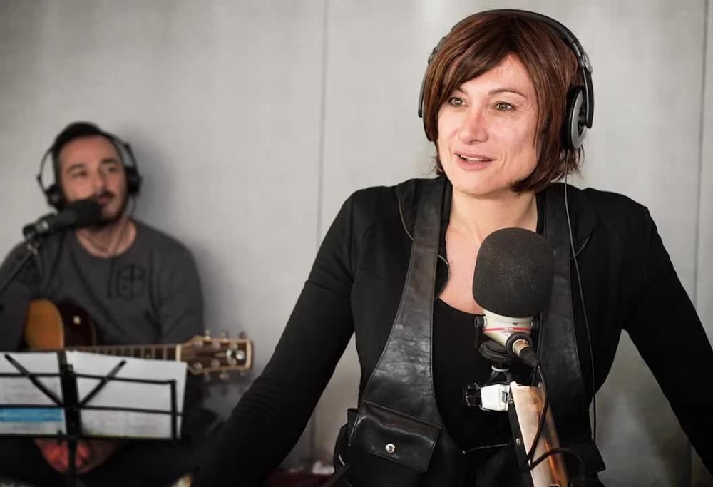 Vladimir Luxuria su Radio 105: “Paola Barale andrà sull’Isola dei Famosi!”