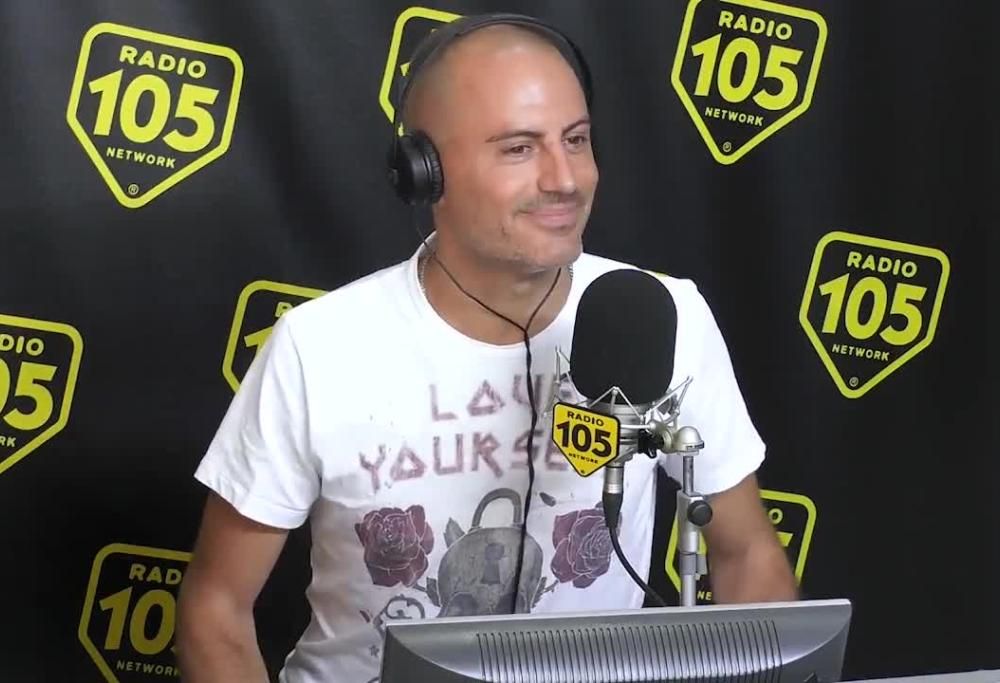 105 Take Away canta “Un’Avventura” di Lucio Battisti