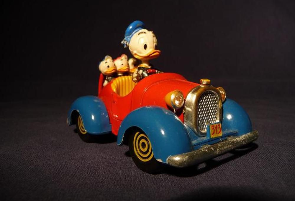 Scherzo di Paperino, incubo senza fine per un operaio