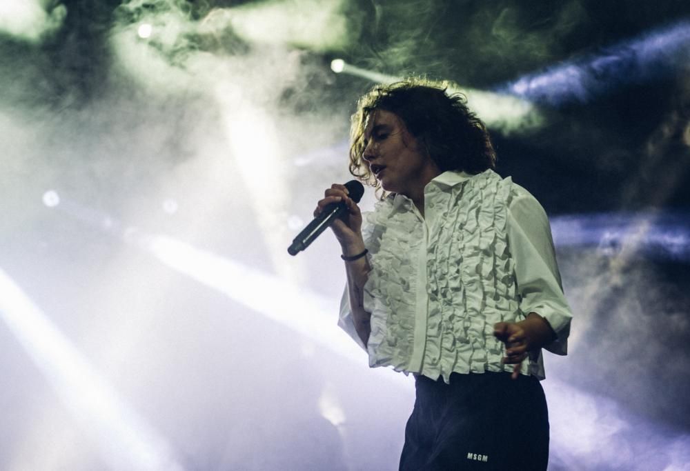 Madame ha cantato Luigi Tenco: il video