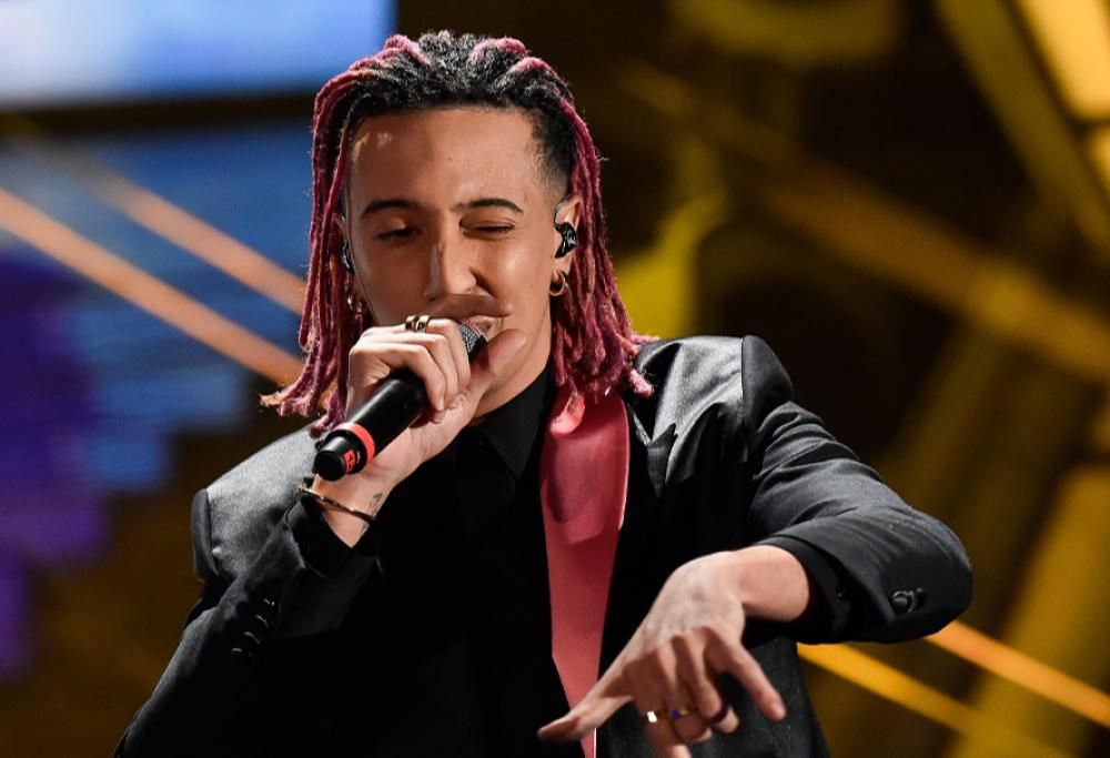 Il sostegno concreto di Ghali a bordo della nave dei migranti