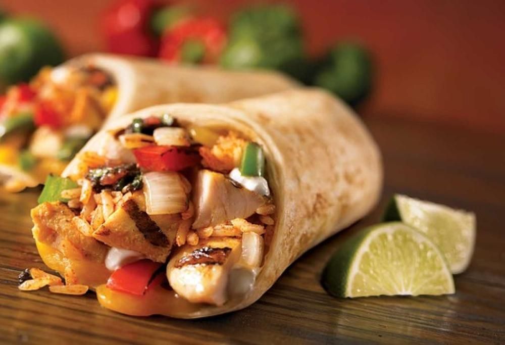 Partorisce e si mangia la placenta in un burrito