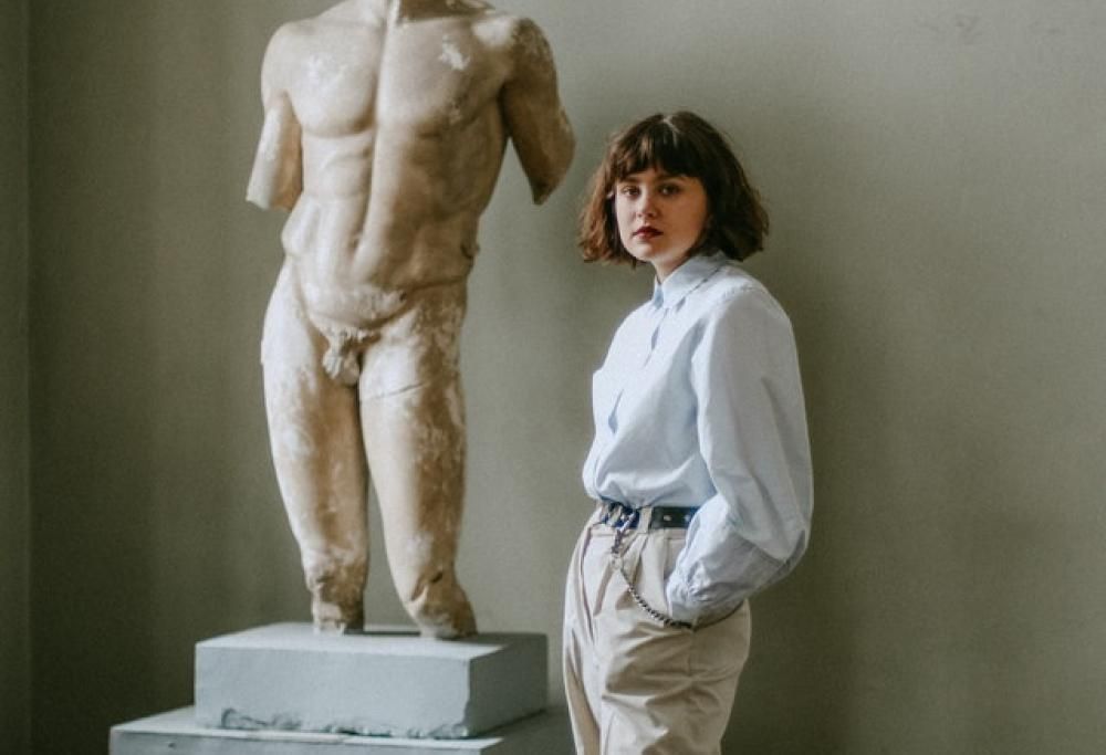 Perché le statue greche hanno il pene piccolo