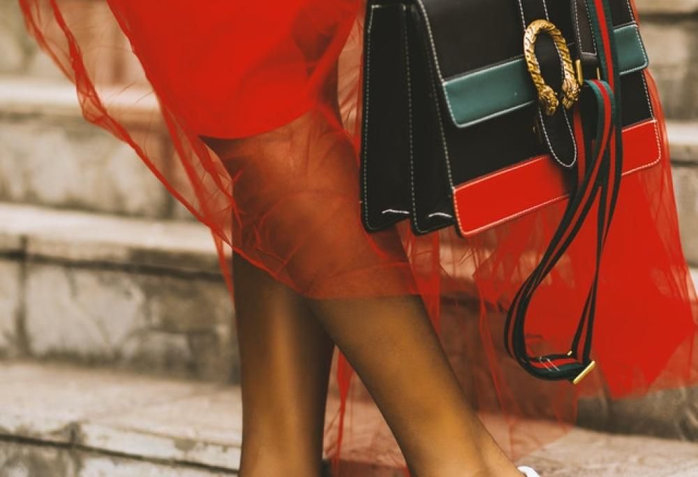 Merce contraffatta, 7 italiani su 10 sanno di comprarla