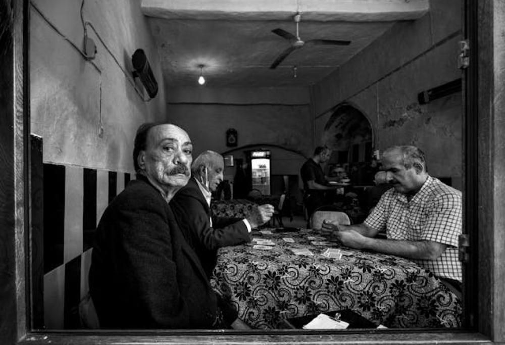 Centro anziani chiude per rissa