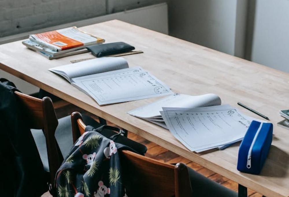 Azienda paga i giovani 1500 euro al mese per studiare