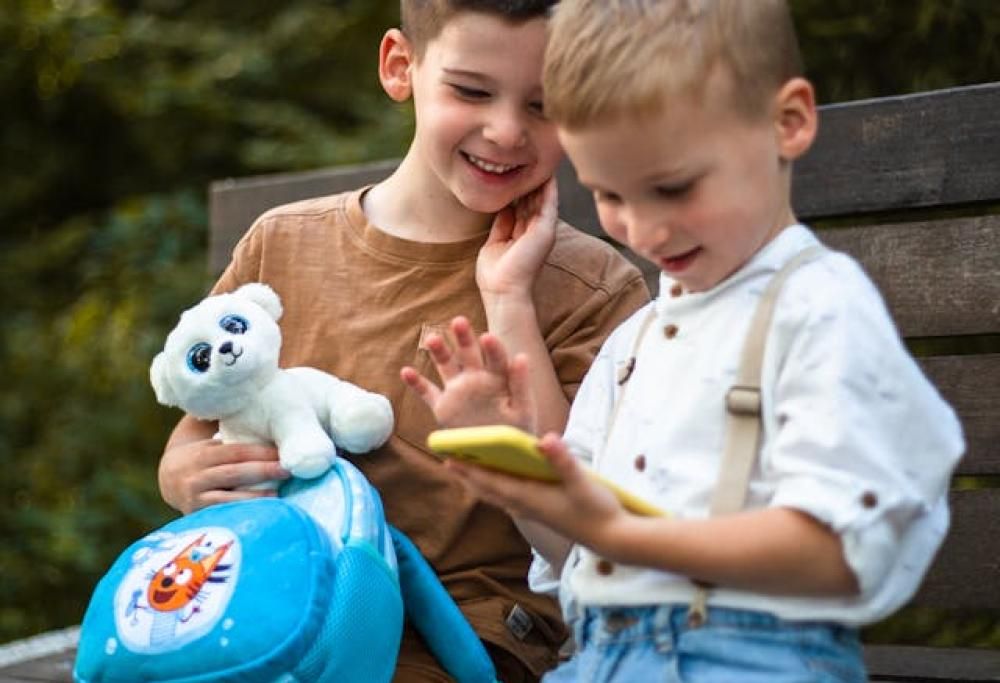 La Florida vieta i social ai minori di 14 anni