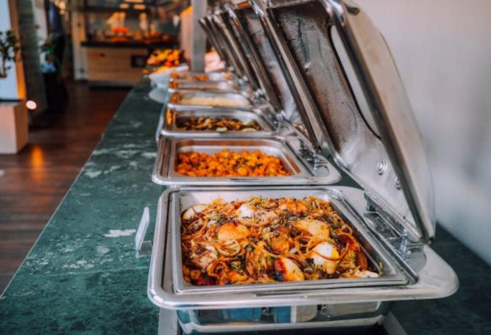 Cipro, matrimonio da incubo con intossicati e collassi