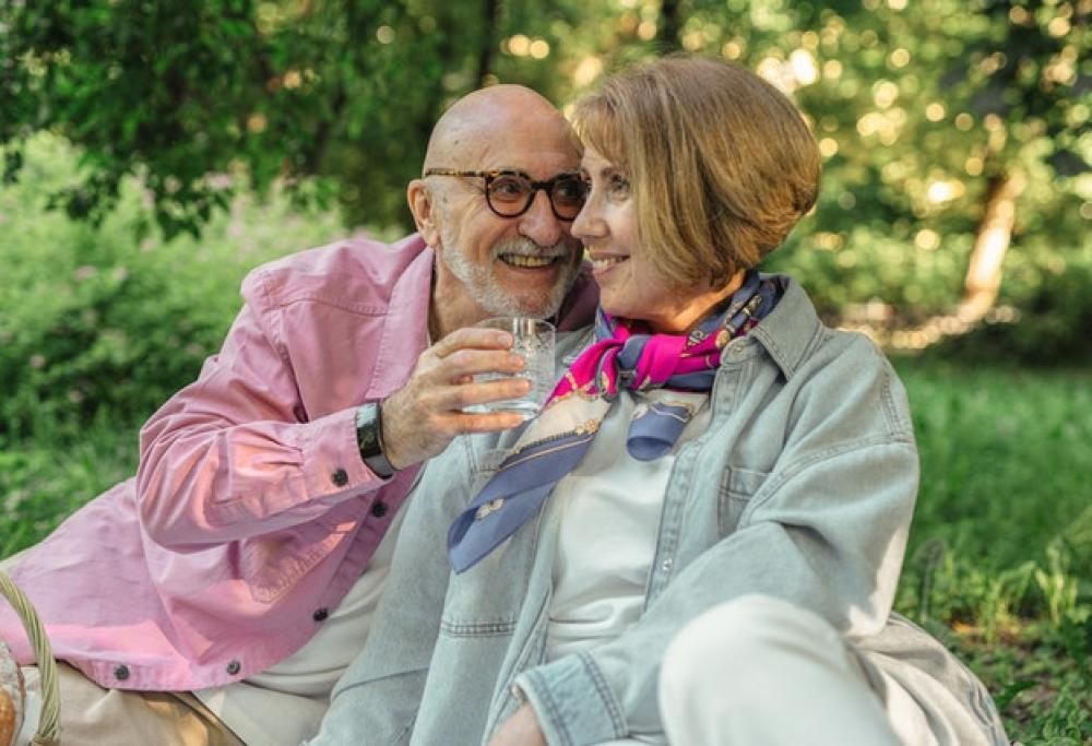 Chi si somiglia si piglia, vero o falso?