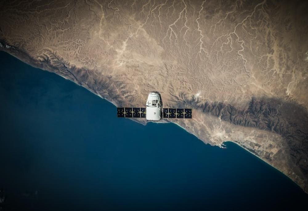 Musk, 54 satelliti lanciati in orbita