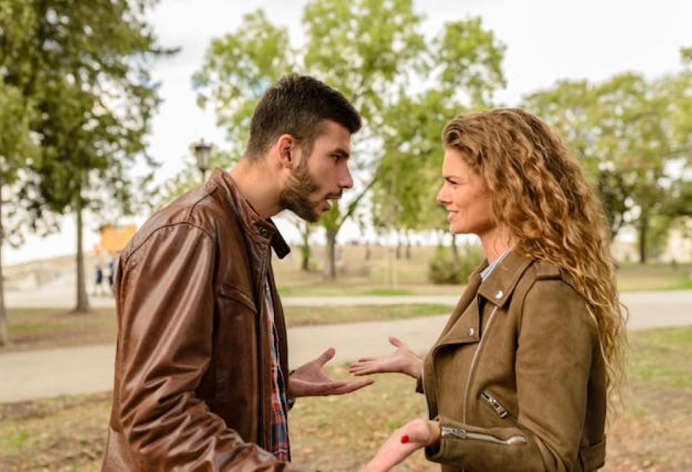 Le donne parlano più degli uomini?