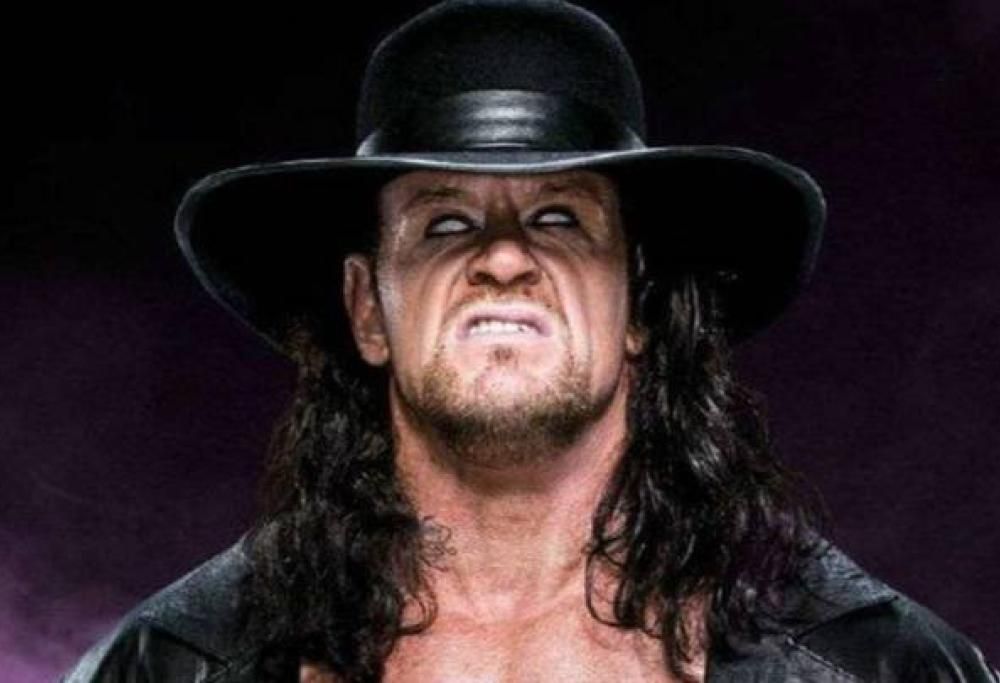 La leggenda della WWE Undertaker si ritira ufficialmente e questa volta per davvero
