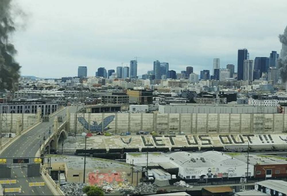 Il trailer del film sul coronavirus “Songbird” prodotto da Michael Bay è online